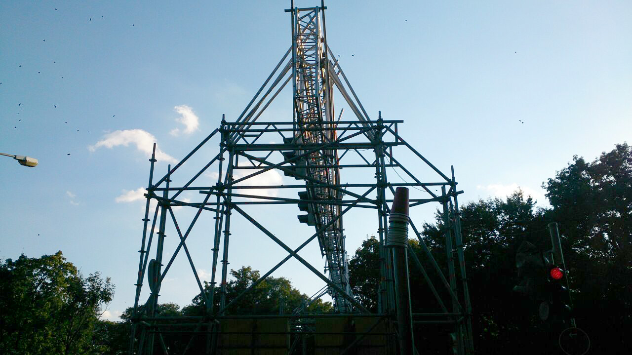 München Ampelanlage über Mittlerem Ring